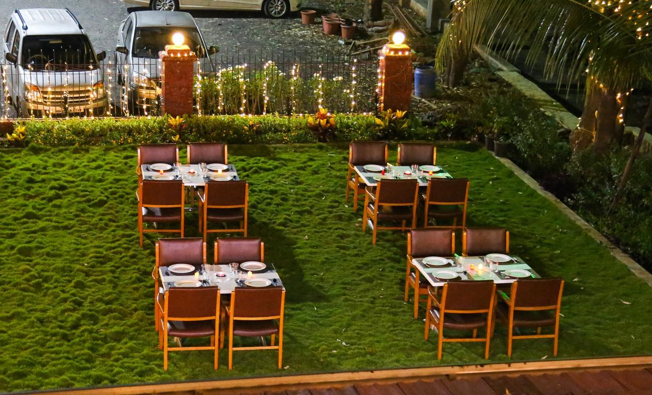 Hotel Saheb Panvel Exterior foto